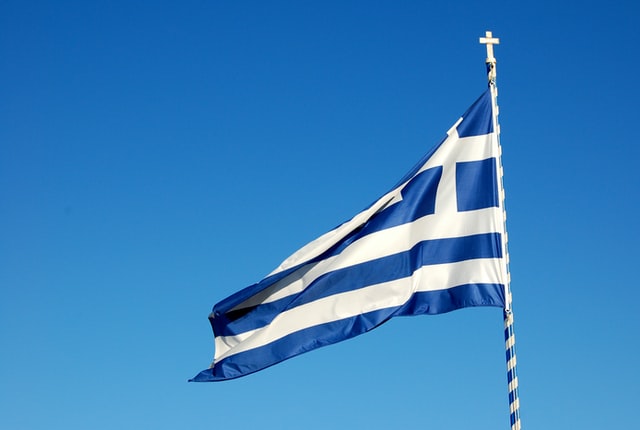 Leia mais sobre o artigo Grécia apreenderá bens de grandes devedores. Por Benjamin FOX.