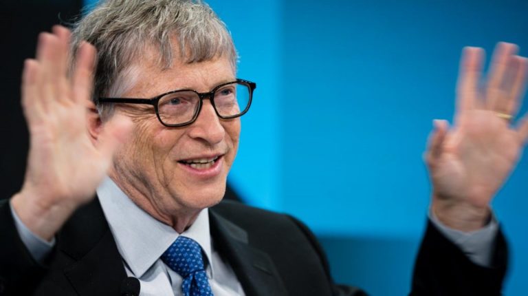 Leia mais sobre o artigo Bill Gates se une ao cerco contra o capitalismo dos robôs